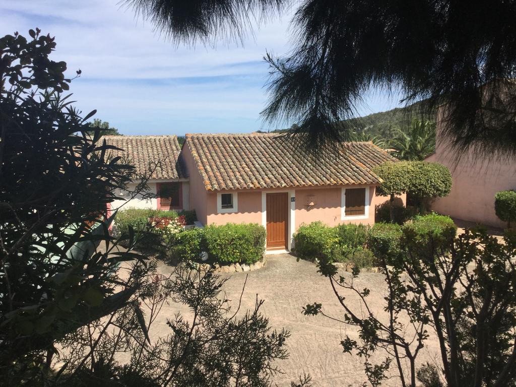 Playa Del'oro *